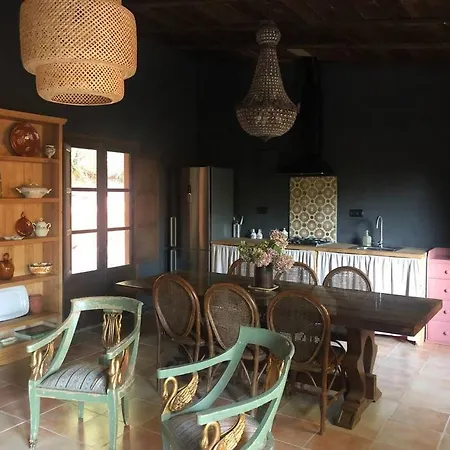 بيت للعطل En El Campo Dalias *